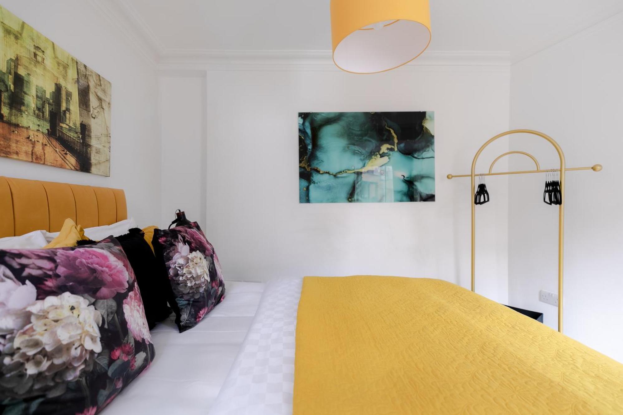 Rare Find Off Oxford St! Soho 5Bed Design House For Xxl Groups Leilighet London Eksteriør bilde